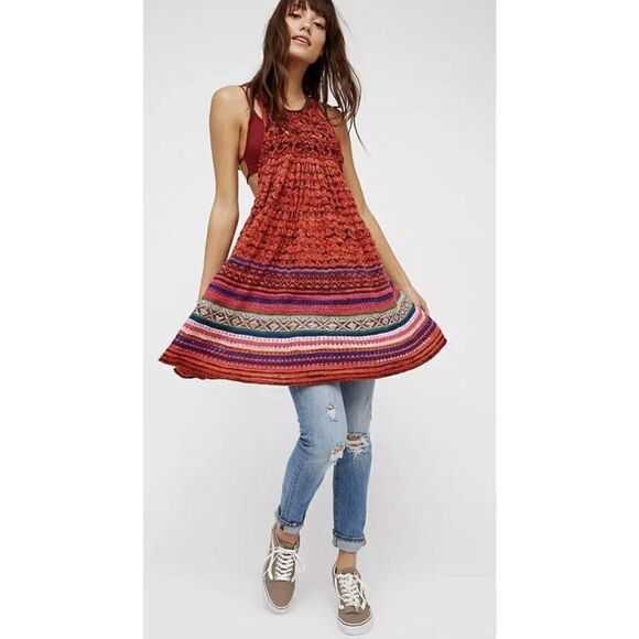 Free People Rare Hearts Red Knit Crochet Sweater Tunic Mini Dress
Womens size S - Picture 7 of 12